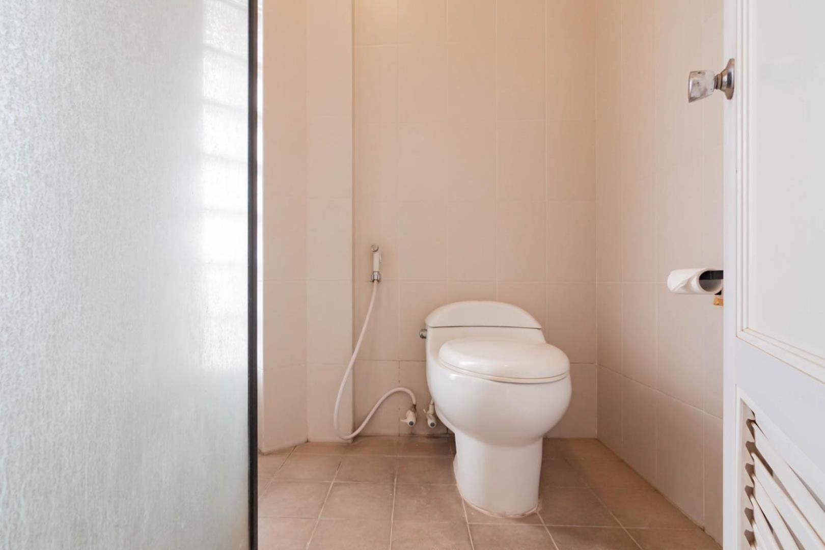 Reddoorz Plus Near Dago Pakar Bandung Exterior photo