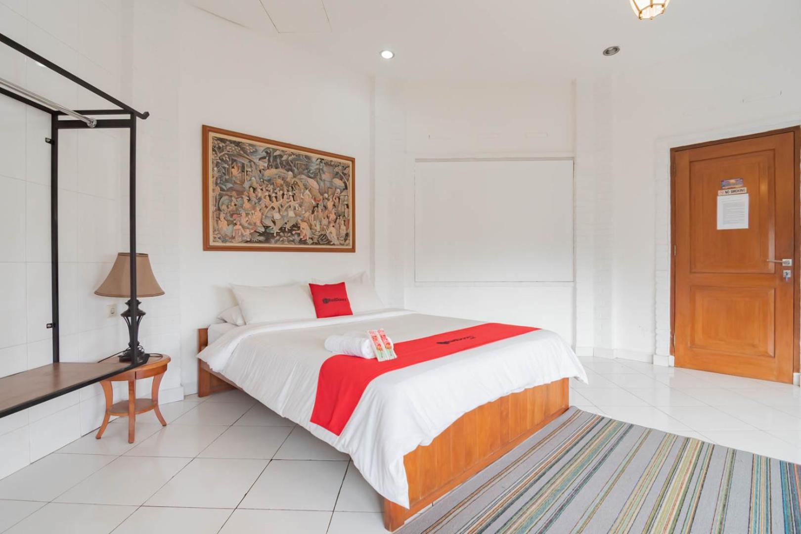 Reddoorz Plus Near Dago Pakar Bandung Exterior photo